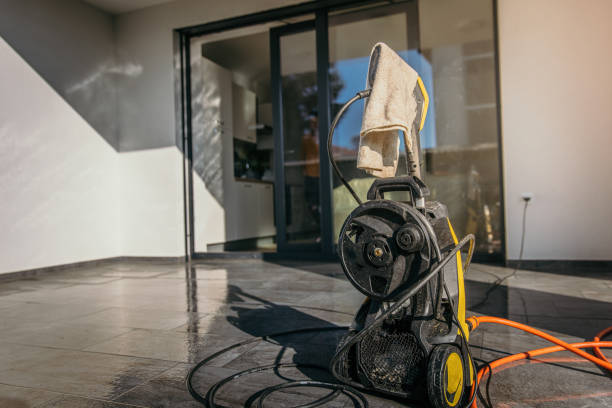 Best Driveway Pressure Washing  in Sto Brook University, NY